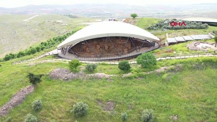 ŞANLIURFA'DA, GÖBEKLİTEPE DİKİLİTAŞI İÇİN BM SERGİSİ HEYECANI