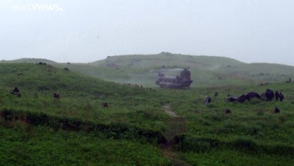 فيديو | مناورات عسكرية للجيوش الياباني والفرنسي والأميركي في رسالة للصين