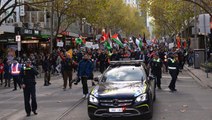 İsrail'in saldırılarına dünyadan tepki var! 11 ülkede protesto yürüyüşleri düzenlendi
