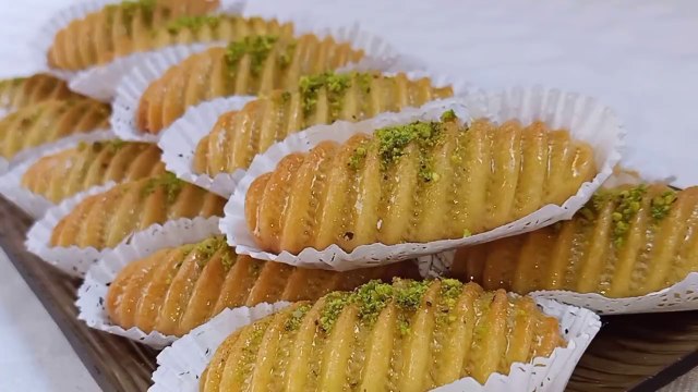 حلوة معسلة محشية و منقوشة بطريقة سهلة .. مع الطريقة الصحيحة لإستعمال النقاش