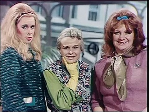 Victoria Wood As Seen On TV S1/E4. Victoria Wood • Julie Walters • Celia Imrie • Patricia Routledge