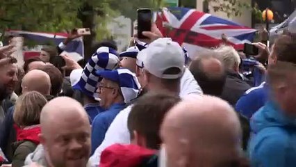 Γουέμπλεϊ: Η επιστροφή των φιλάθλων