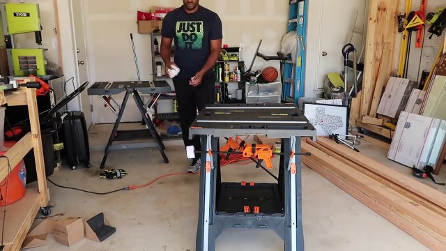 Diy Rustic Barn Door Under $40 + Tutorial // Diy Kitchen Makeover