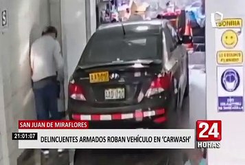 SJM: delincuentes armados roban vehículo en carwash