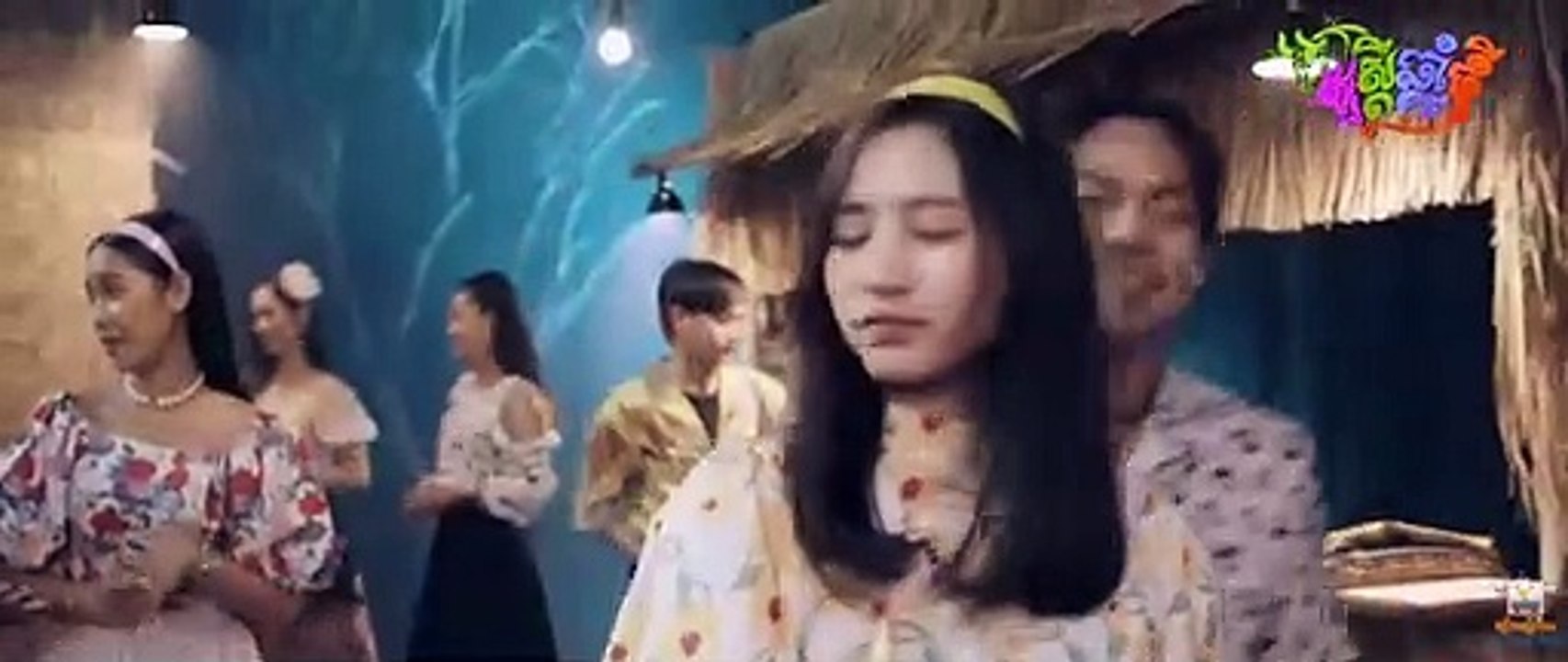 ក្រមុំឥឡូវចាស់ៗម៉្លេះ | ខេមរៈ សិរីមន្ត | សួស្តីឆ្នាំថ្មី ២០២១ | RHM