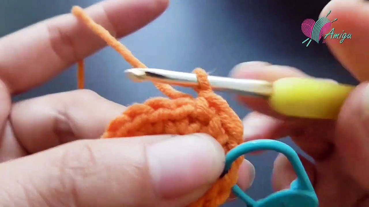 Crochet Amigurumi Doll (Part 1) Crochet Doll Shoes / Sneakers