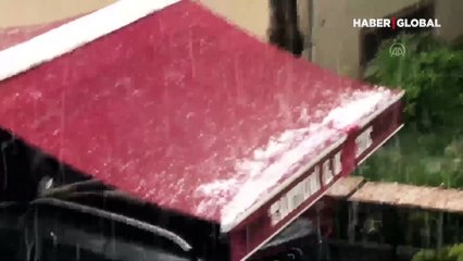 İstanbul'a mayıs ortasında dolu yağdı