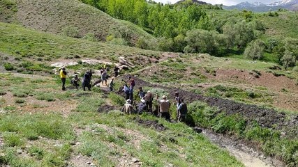 SULAMA KANALINDA İMECE USULÜ KAZMA VE KÜREKLİ TEMİZLİK