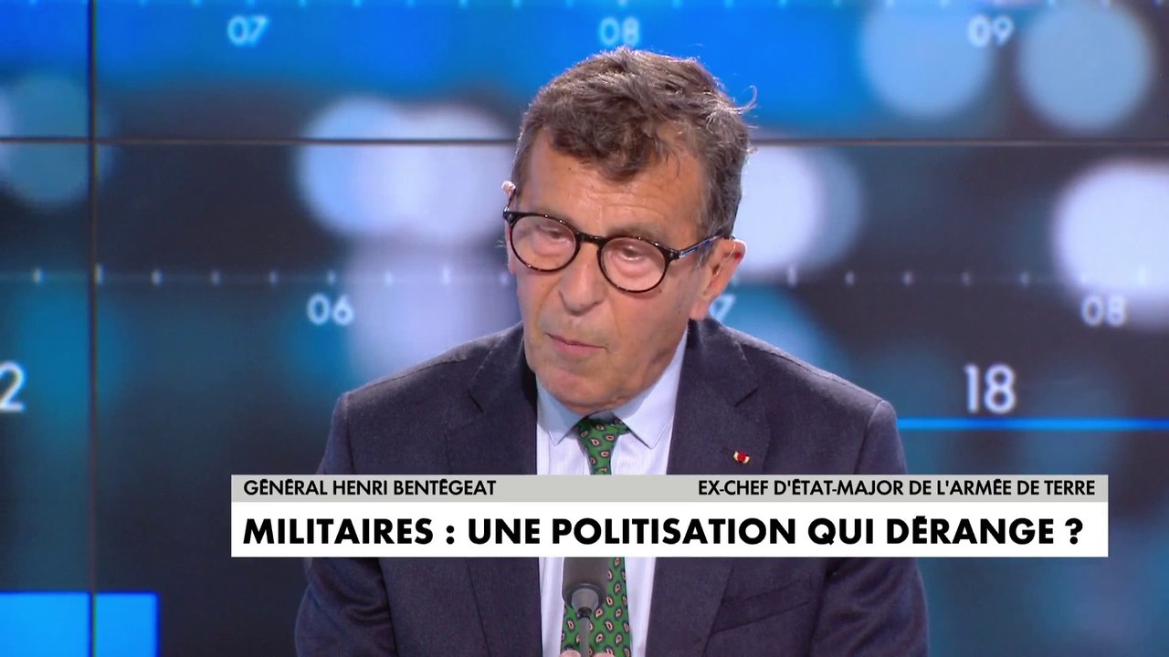 Général Henri Bentégeat sur la tribune des généraux : "Ils se sont trompés, ou on les a trompés (...) Ils ont été manipulés par quelques militaires très politisés peut-être avec l'appui de certains partis politiques"