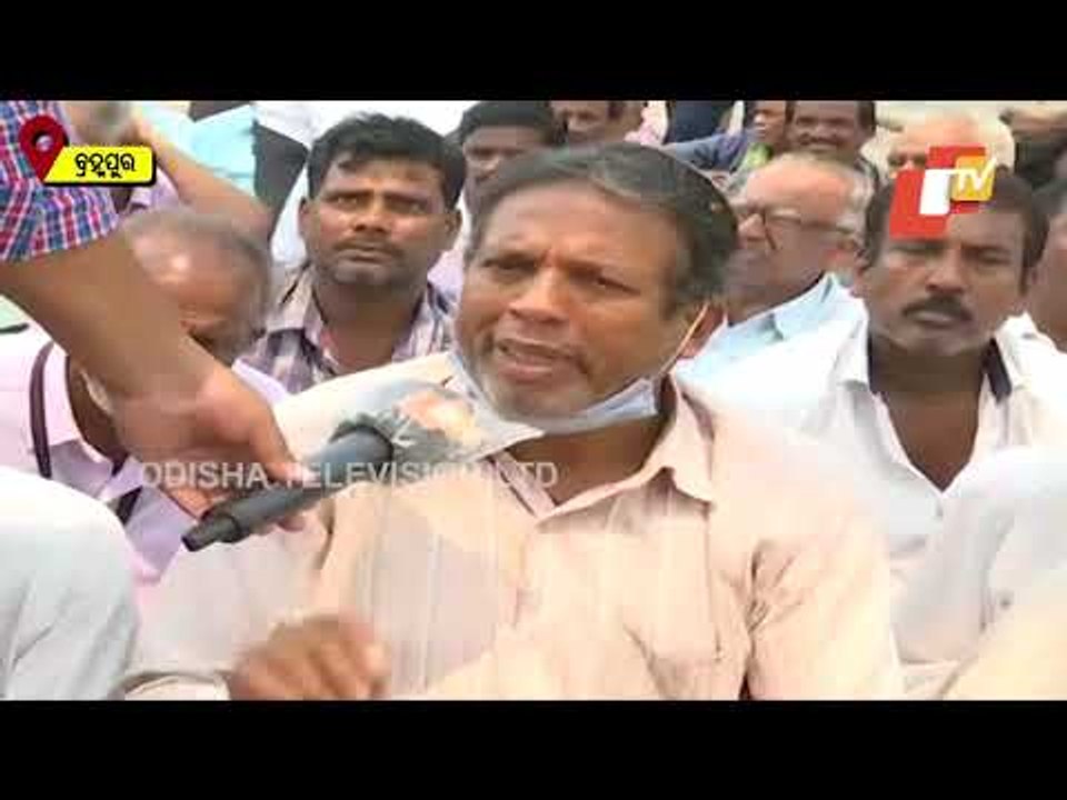 Ganjam Farmers Stage Protest Over Delay In Paddy Procurement