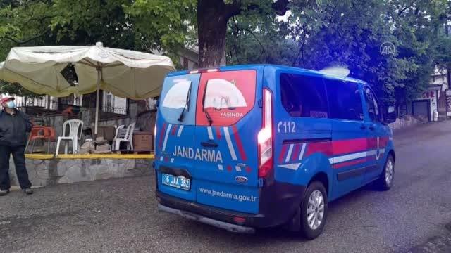 Gürle Dağı'ndan atlayış yaptıktan sonra gözden kaybolan amatör paraşütçü için arama çalışması başlatıldı