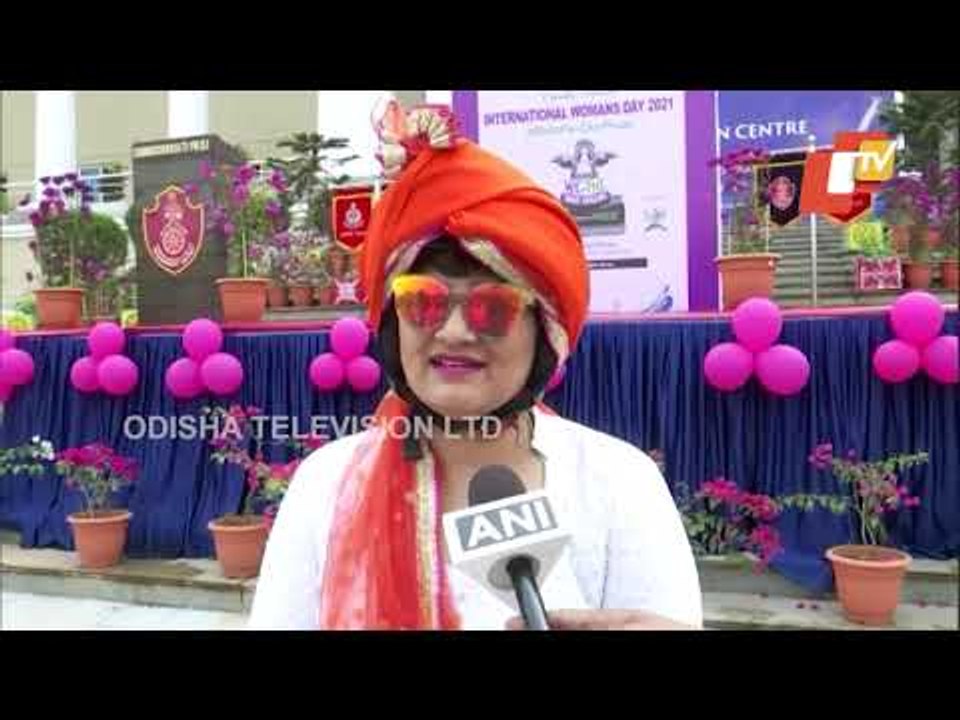 Women Bikers In Bhubaneswar Take Out Rally To Commemorate Women COVID Warriors