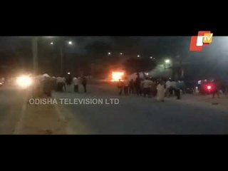 Road Mishap In Jeypore | Angry Locals Set Hyva On Fire, Hit Driver | Updates