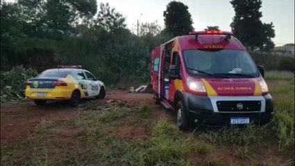 Homem fica gravemente ferido ao ser esfaqueado na barriga, no Bairro Santa Cruz