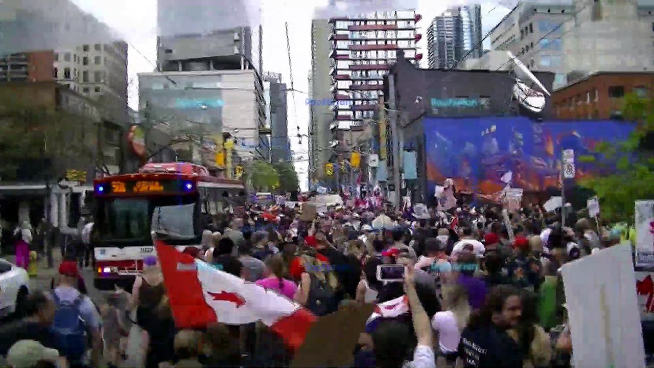 UP TO 5000 batshit-delusional fringe/conspiracy/truthers (covidiots) went marching to queen's park