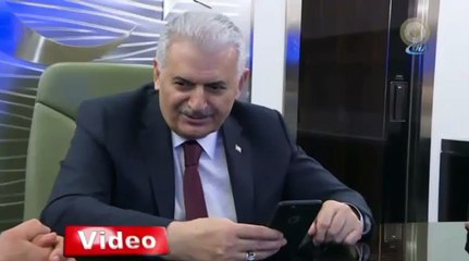 Başbakan uçakta kız istedi