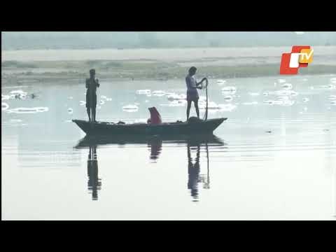 Thick Layer Of Toxic Foam Covers Yamuna River Near Kalindi Kunj