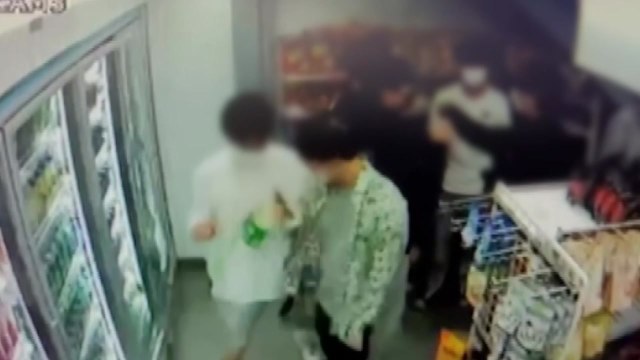 토사물 묻어 신발 버렸다 ...故 손정민 친구 측 입장문 공개 / YTN