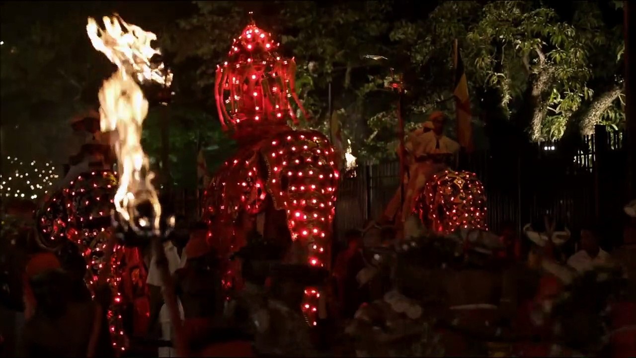 Les secrets de la Lune _ Épisode 01 _ Sous la lumière de la Lune-8Llv03VExns