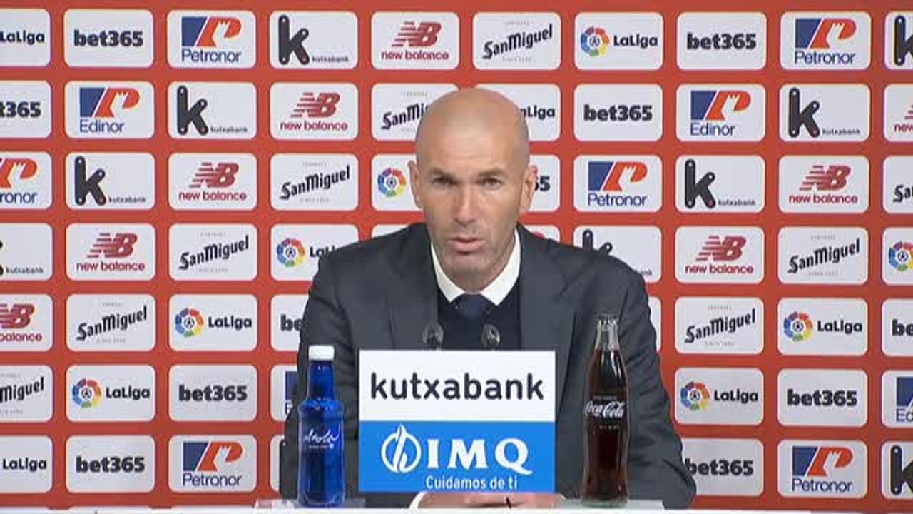 Zidane: "¿Cómo voy a decirles a mis jugadores que me voy ahora?"