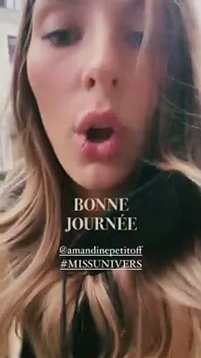 Camille Cerf réagit au classement (21e) de la France lors du concours Miss Univers.