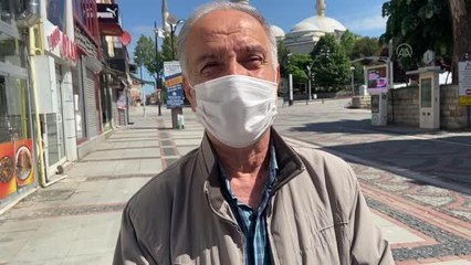 Kademeli normal hayata geçiş aşılarını olmuş 65 yaş üstü vatandaşları sevindirdi