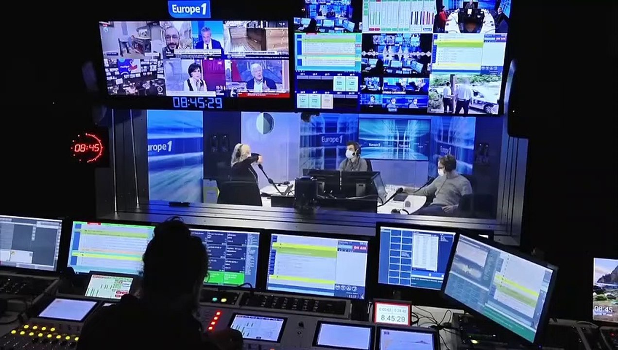 Jean Castex : "20 millions de Français vaccinés, on est des winners !" (Canteloup)