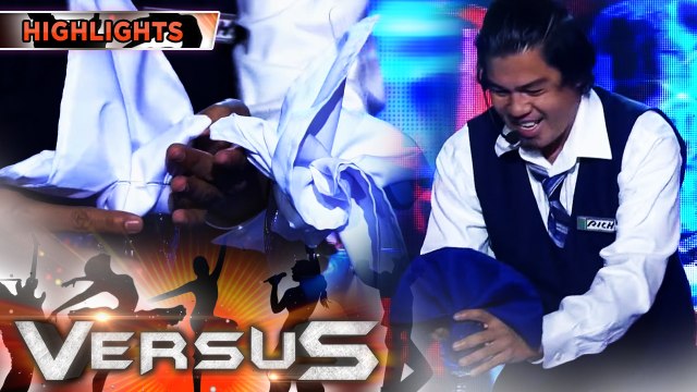 Walang Kapantatay entertains everyone with his napkin folding talent | It's Showtime Versus