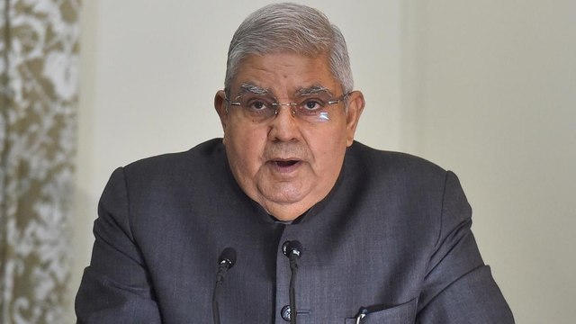 Governor Dhankhar advised Mamata to follow the constitution