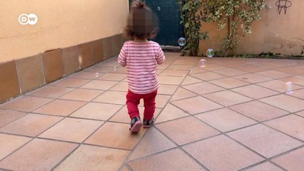 Staatenlos in der EU: Sara hat zwei Mütter und keinen Pass