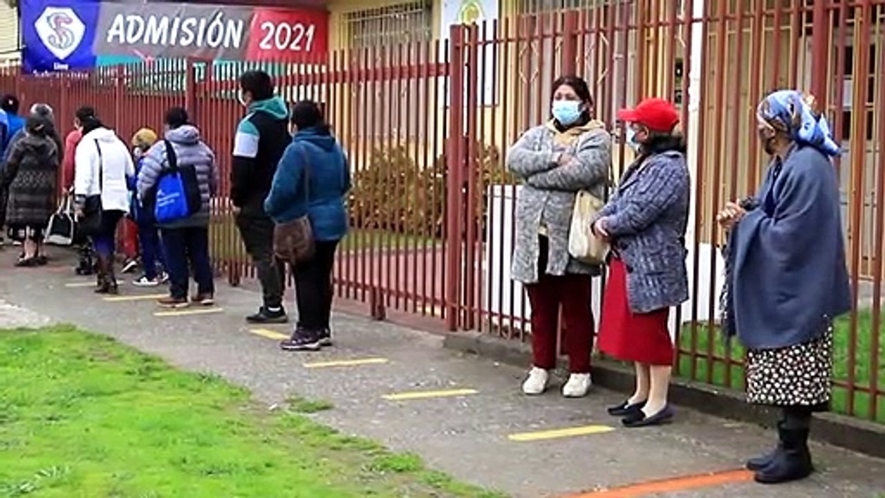 Chilenen schütteln Pinochet-Ära ab