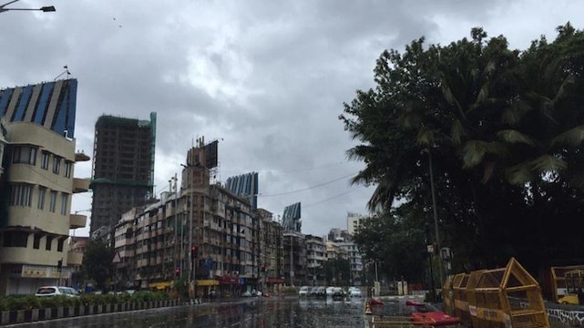 Cyclone Tauktae: Bandra-Worli sea link, Mumbai airport closed amid heavy rain and wind
