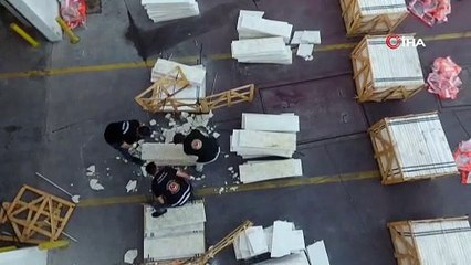 Ele geçirilen 313 milyon lira değerindeki uyuşturucunun görüntüleri paylaşıldı; bina taşları gizlenmiş