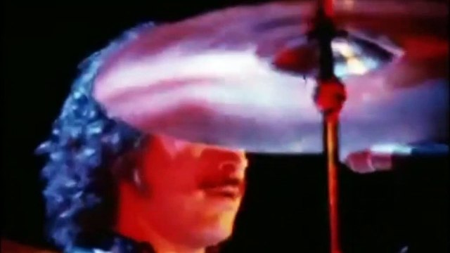 Blue Öyster Cult - Cities on Flame (Paris 1975)