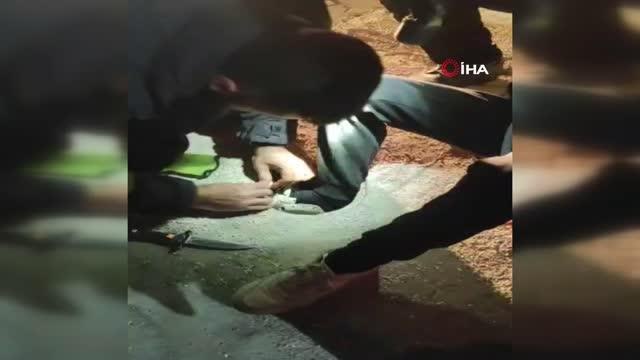 Ayağı su giderine sıkışan çocuğun imdadına itfaiye ekipleri yetişti