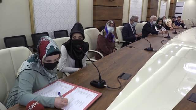 Alman genç kız, gördüğü rüyadan etkilenip Müslüman oldu