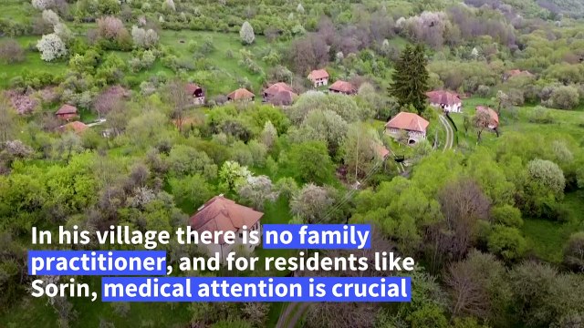 'Isolated' Romanian villagers offered door-to-door Covid jabs