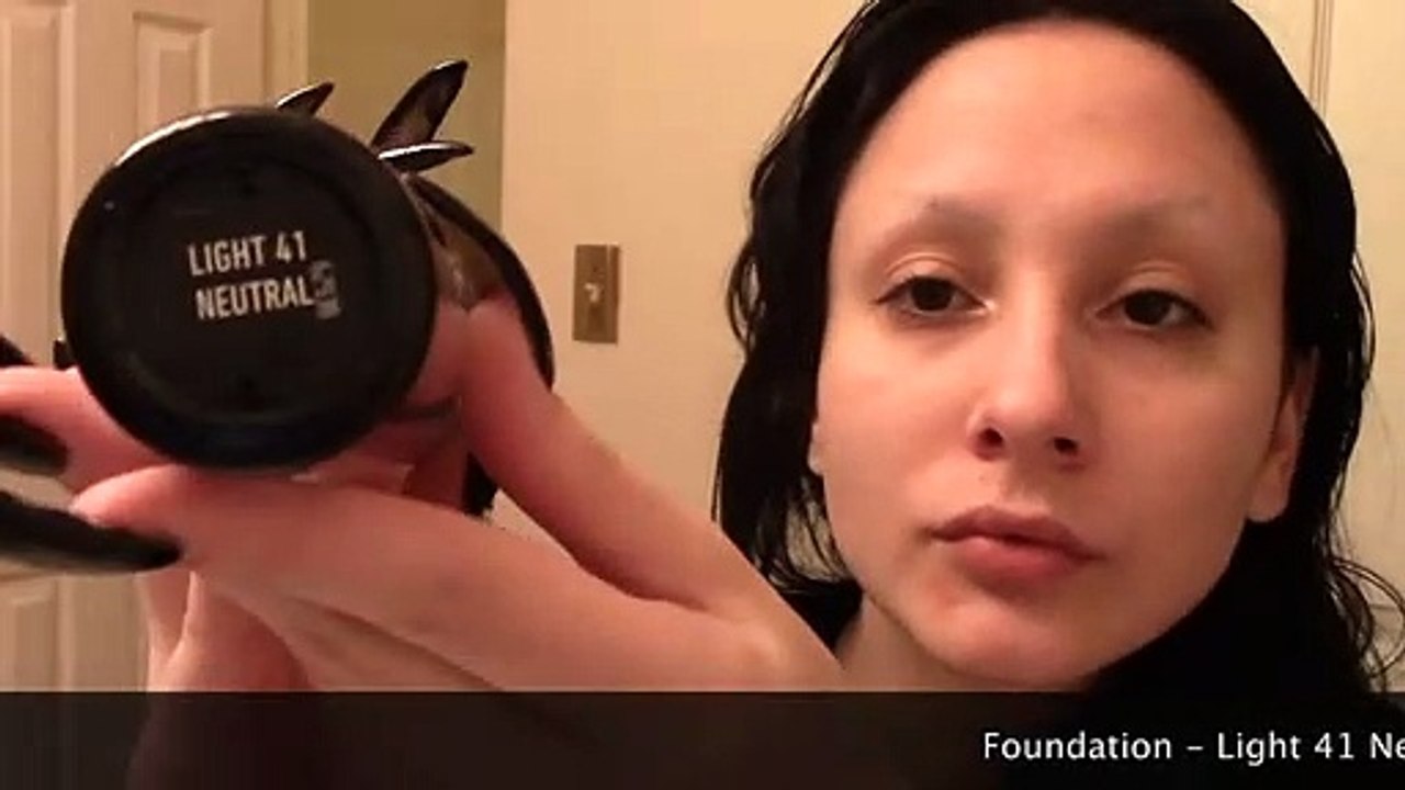 Goth Makeup Tutorial / How I Do My Makeup!