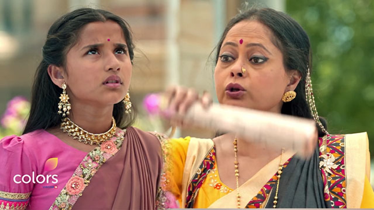 Barrister Babu Episode 271 Promo;  Thakumaa tells Bondita not to study, Bondita in trouble