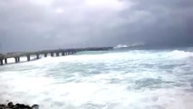 Cyclone Tauktae landfall in Gujarat near Video near bridge  in mumbai|  #cyclonetauktae |