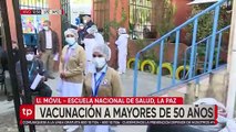 Reanudan la vacunación a mayores de 50 años en La Paz, la población ve un servicio más ágil