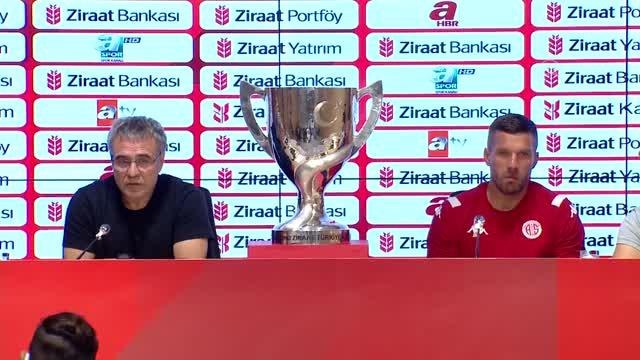 Ersun Yanal: Bu finali kazanarak Antalyaspor'a bir ilki yaşatacağımıza inanıyorum
