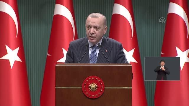 Son dakika haberi... Cumhurbaşkanı Erdoğan: 1 milyon 384 binden fazla esnaf ve sanatkarımıza 4 milyar 622 milyon liralık kaynağı karşılıksız olarak veriyoruz