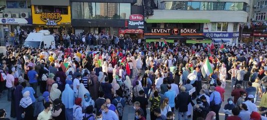 ŞİRİNEVLER MEYDANI'NDA İSRAİL PROTESTOSU