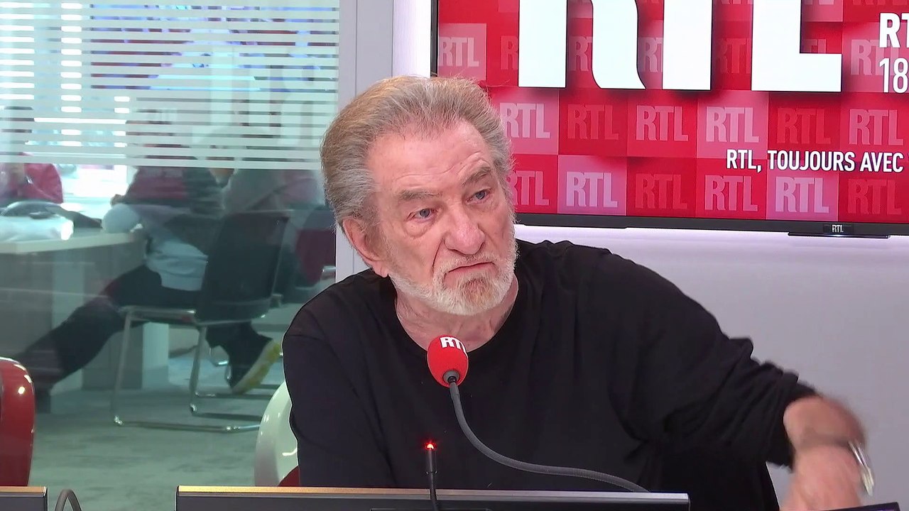 "À crédit et en stéréo" : "Ça va être un peu n'importe quoi", prévient Eddy Mitchell