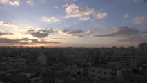 İsrail'in saldırısı sonucu Gazze Şeridi'ndeki 6 katlı bina yıkıldı