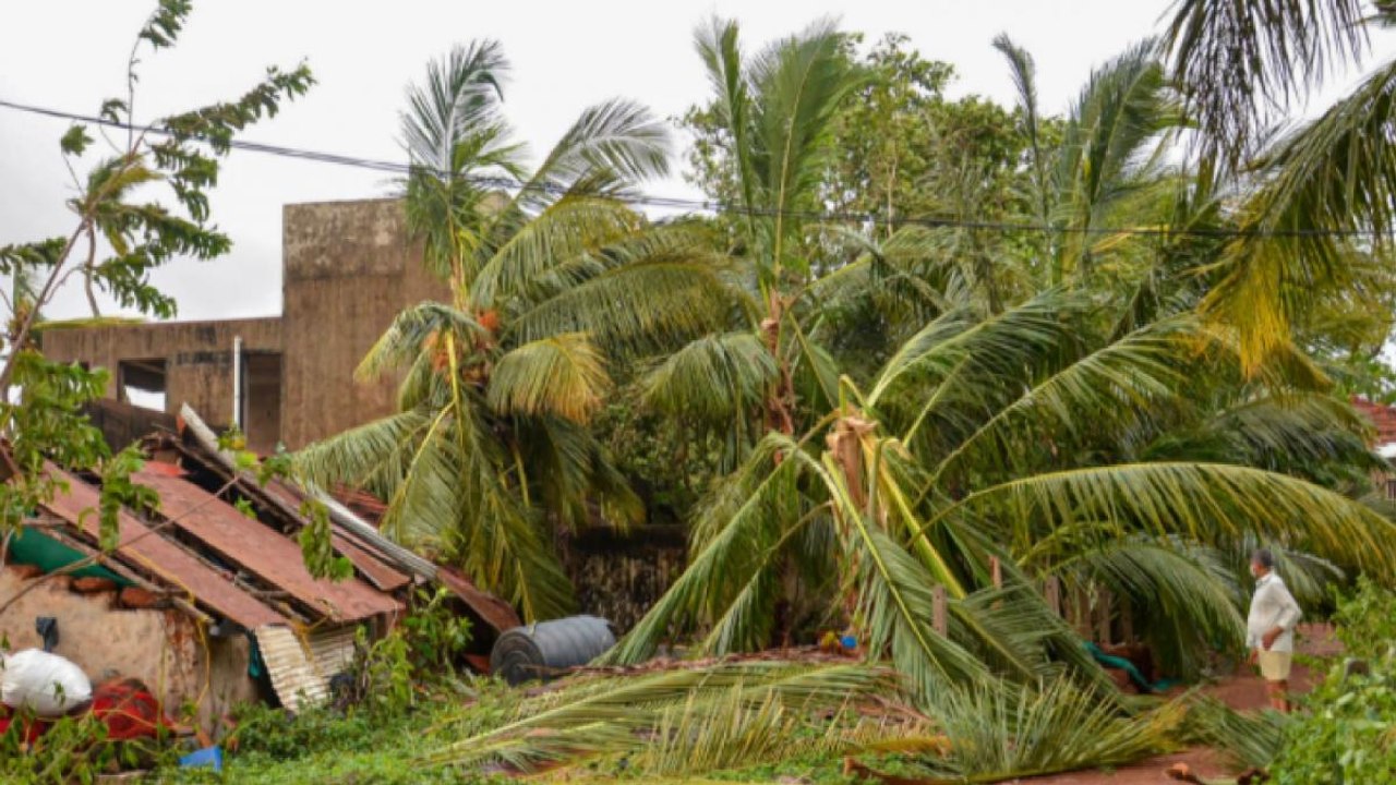 100 houses damaged: Cyclone Tauktae's aftermath in Goa - video Dailymotion