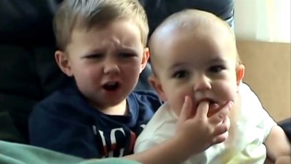 Bir zamanların viral videosu 'Charlie parmağımı ısırdı' NFT ile satışa çıkarılacak