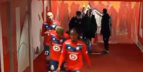 Fransa bu görüntüleri konuşuyor! Burak Yılmaz koridorda esip gürledi