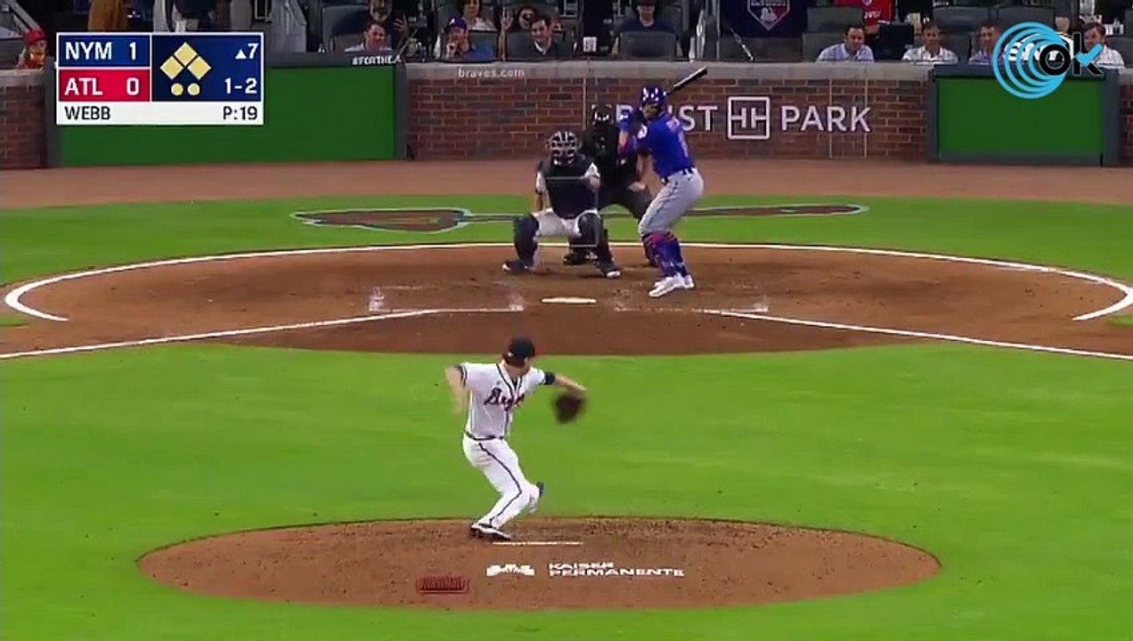 El brutal pelotazo que mandó al hospital a un jugador de los New York Mets